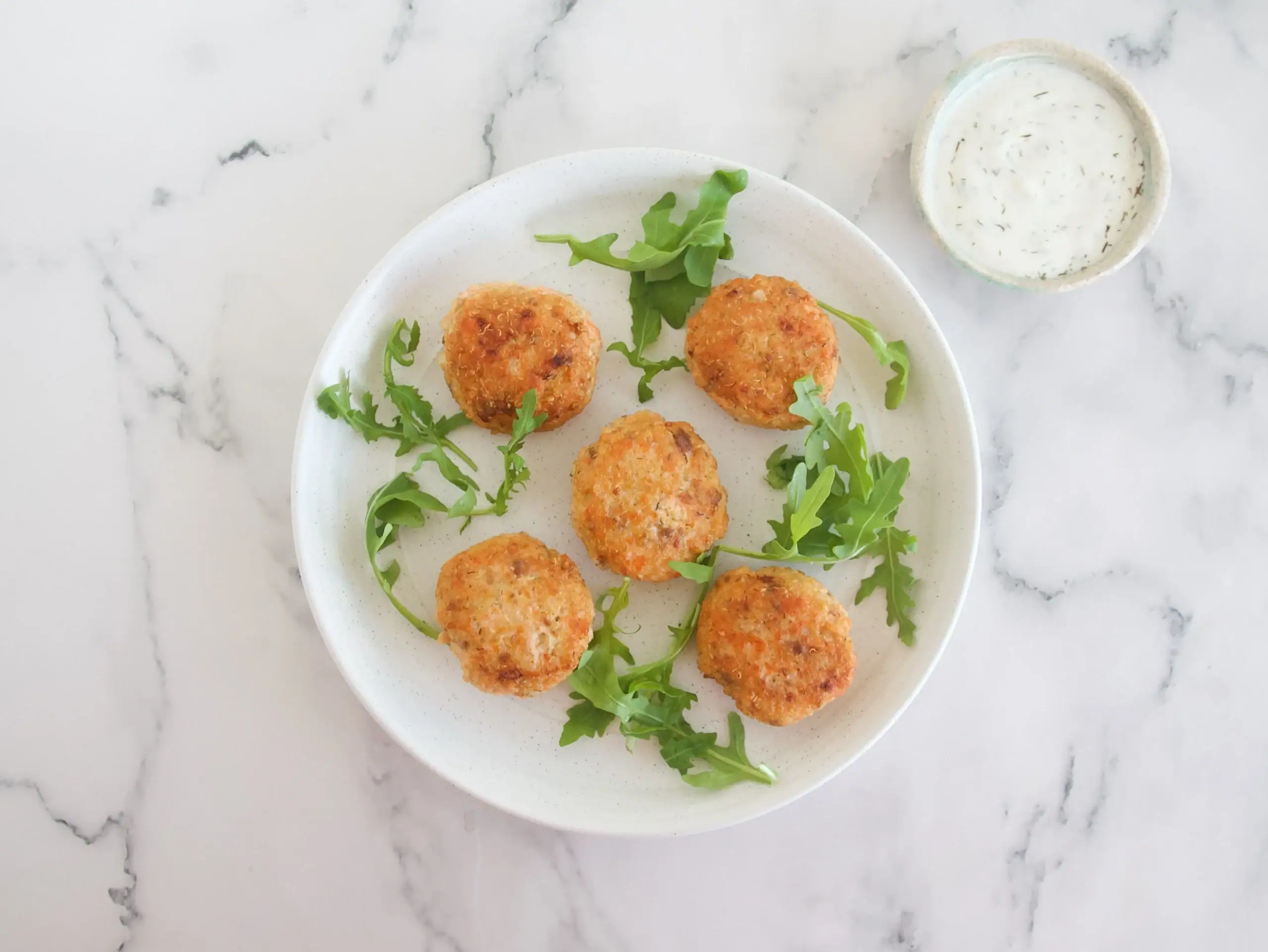 Albóndigas de salmón y quinoa
