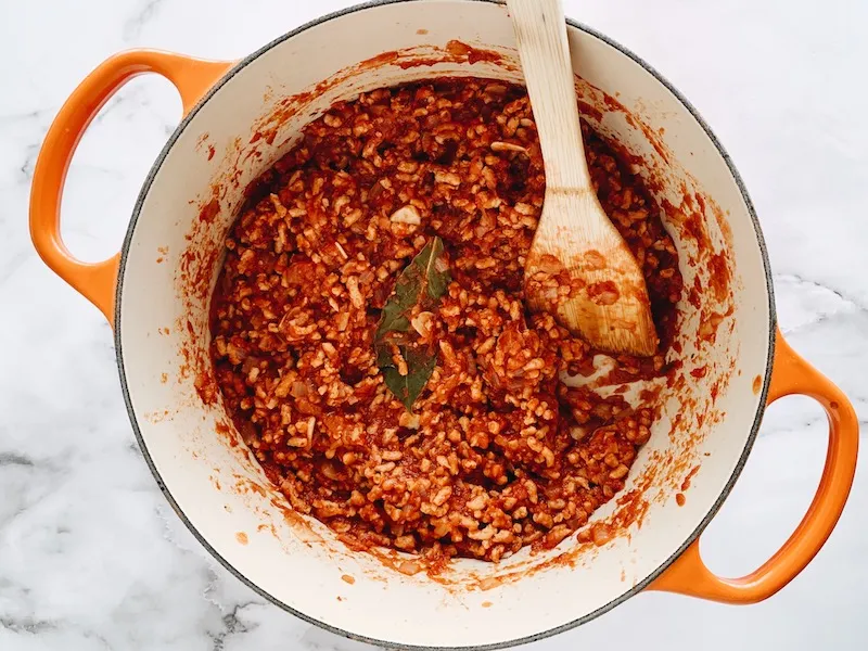Boloñesa vegana fácil (de proteína de guisante)