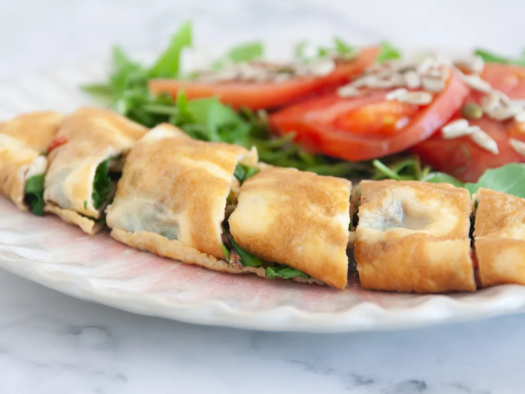 Delicias griegas con espinacas y tomates secos