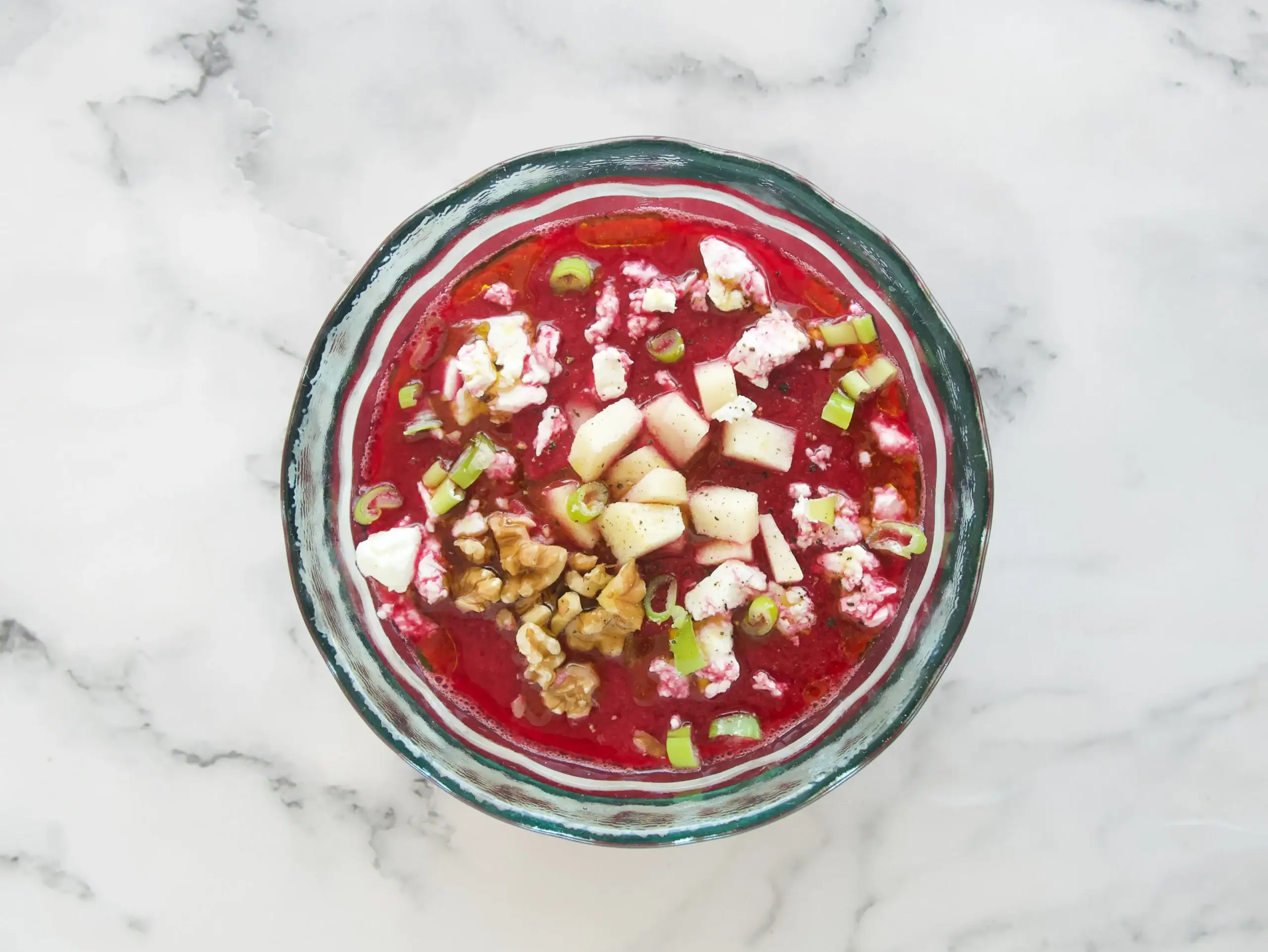 Gazpacho de remolacha y manzana verde