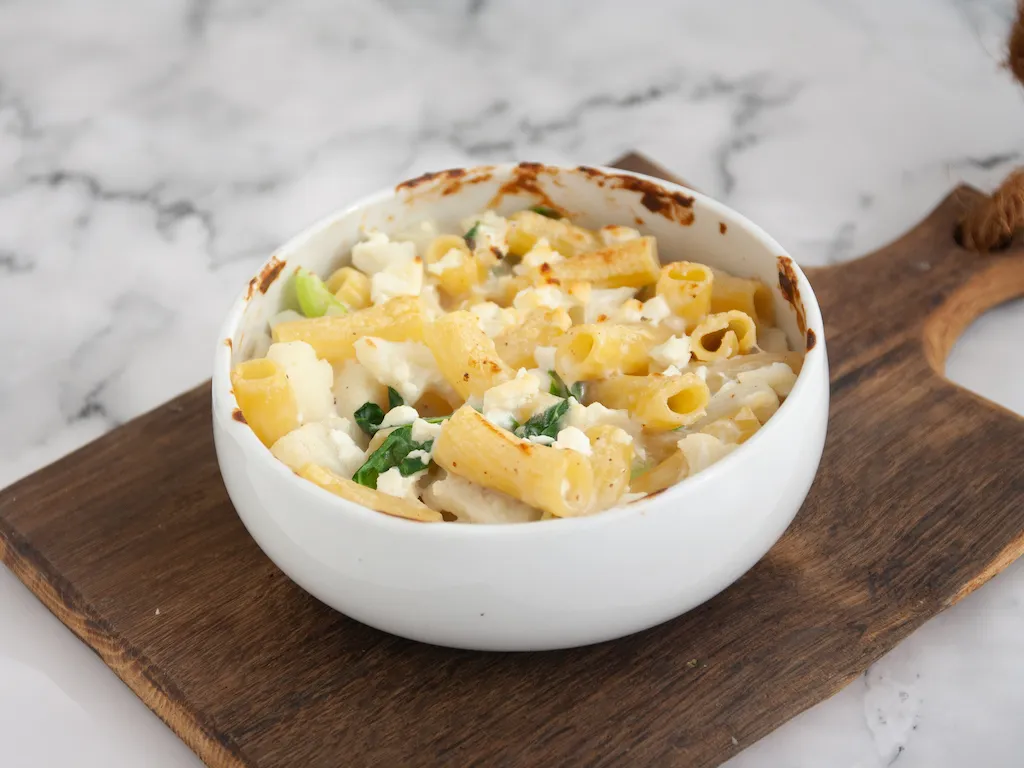 Gratén de coliflor y pasta