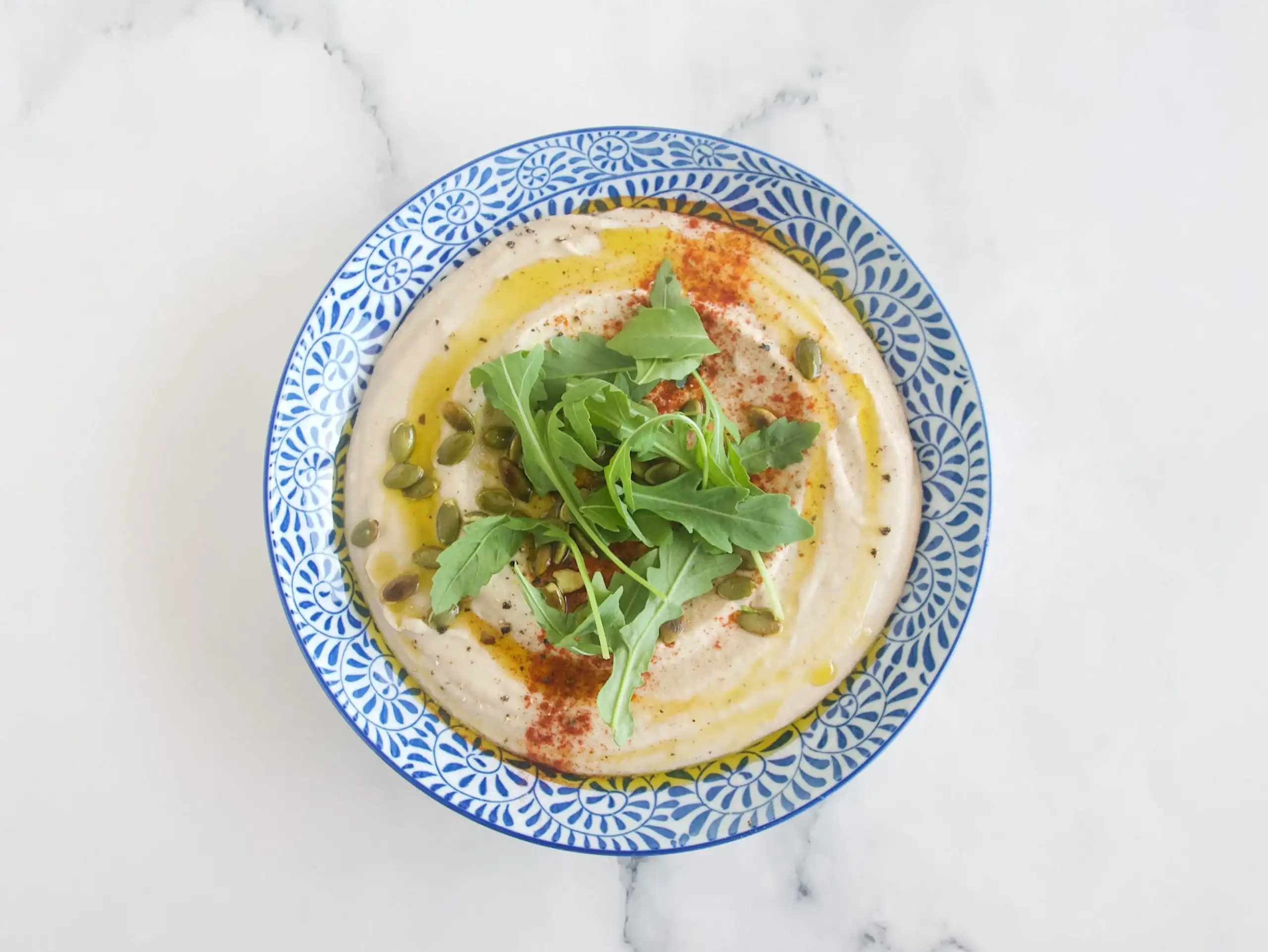 Hummus de alubias blancas y ajo asado
