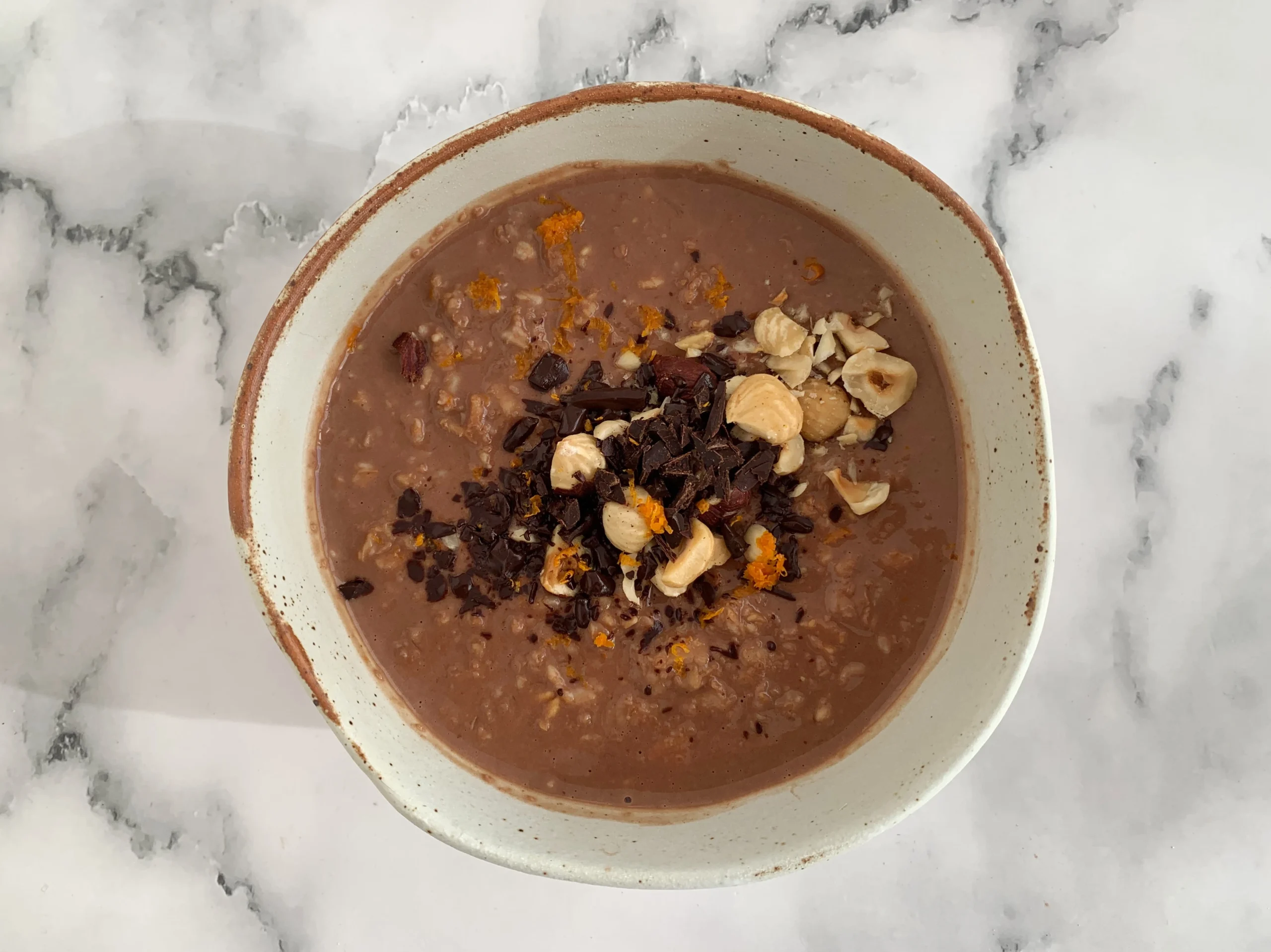 Porridge de Navidad con Cacao, Naranja y Avellanas