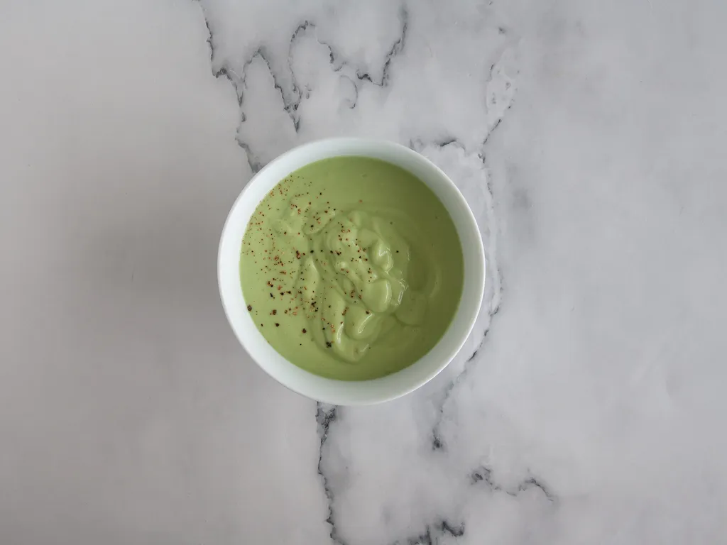 Salsa de aguacate y yogur