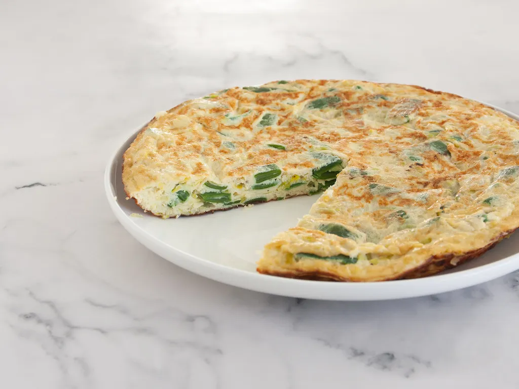 Tortilla de puerros y judías verdes