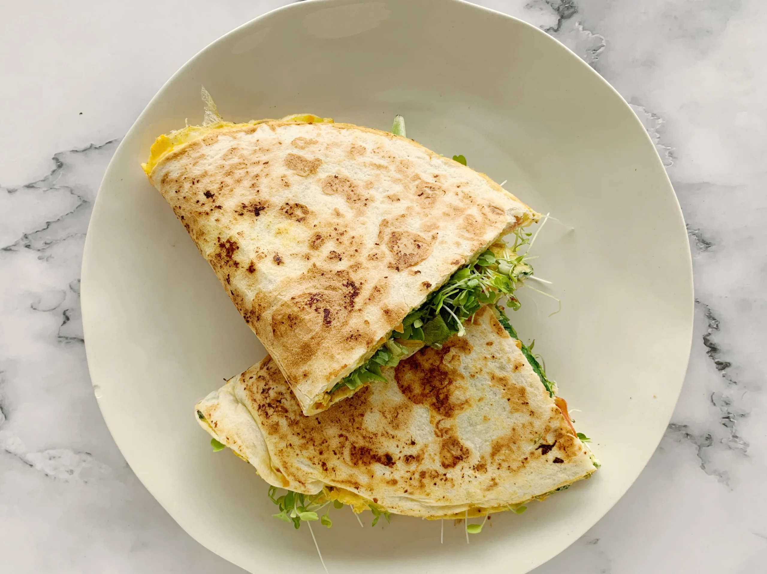 Triángulos de verdura, queso y huevo