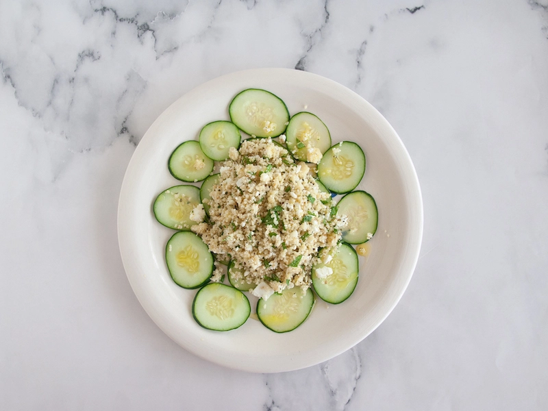 Ensalada de pepino y cuscús con feta